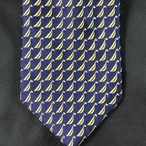 🔴 NAUTICA ship logo Tie navy with yellow ships - Picture 2 of 6